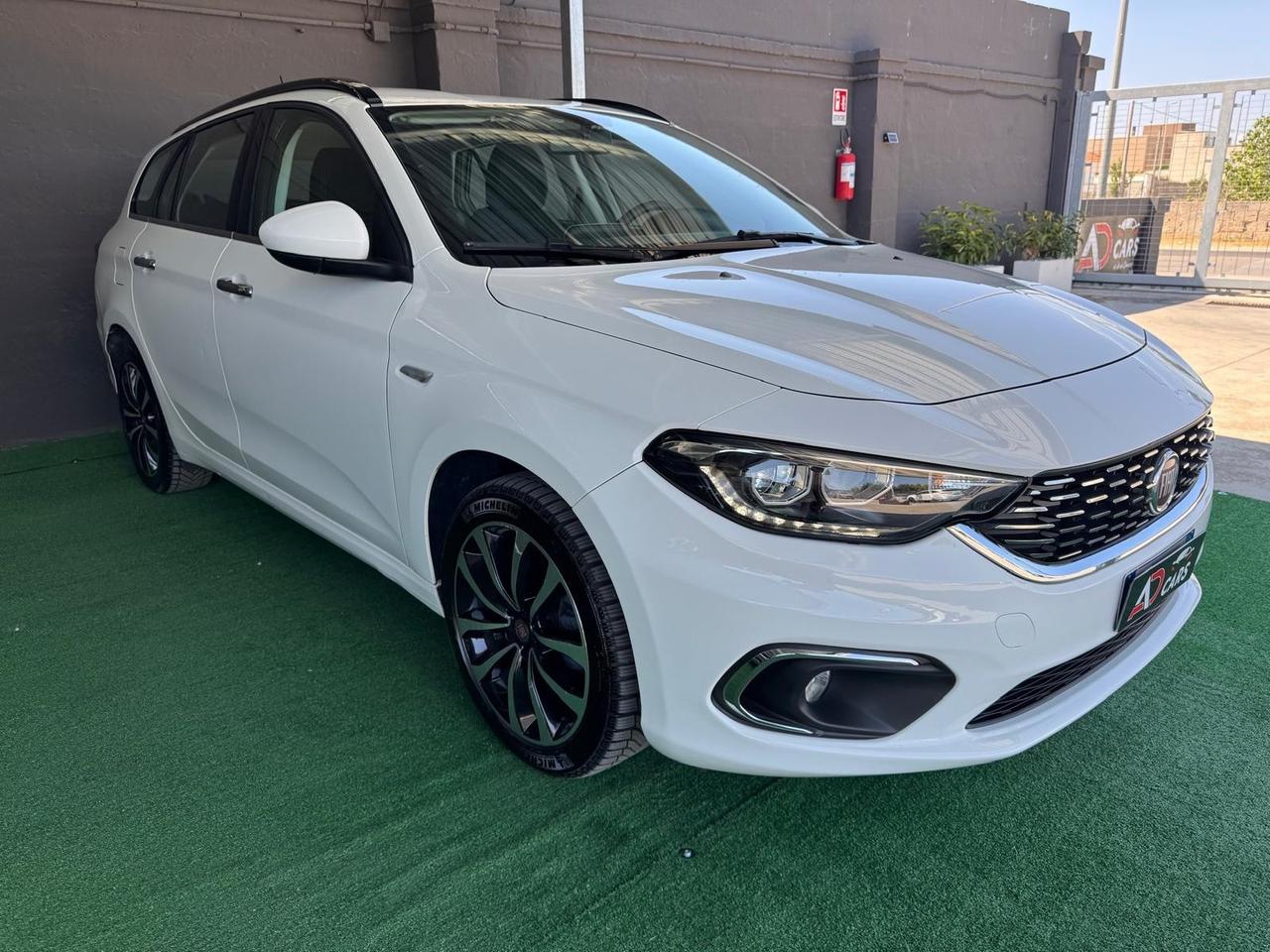 Fiat Tipo 1.6 Mjt S&S DCT SW Lounge
