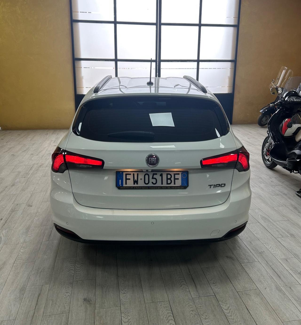 FIAT TIPO Wagon 1.3 Mjet “RETRO/FULL LED/17”-2019