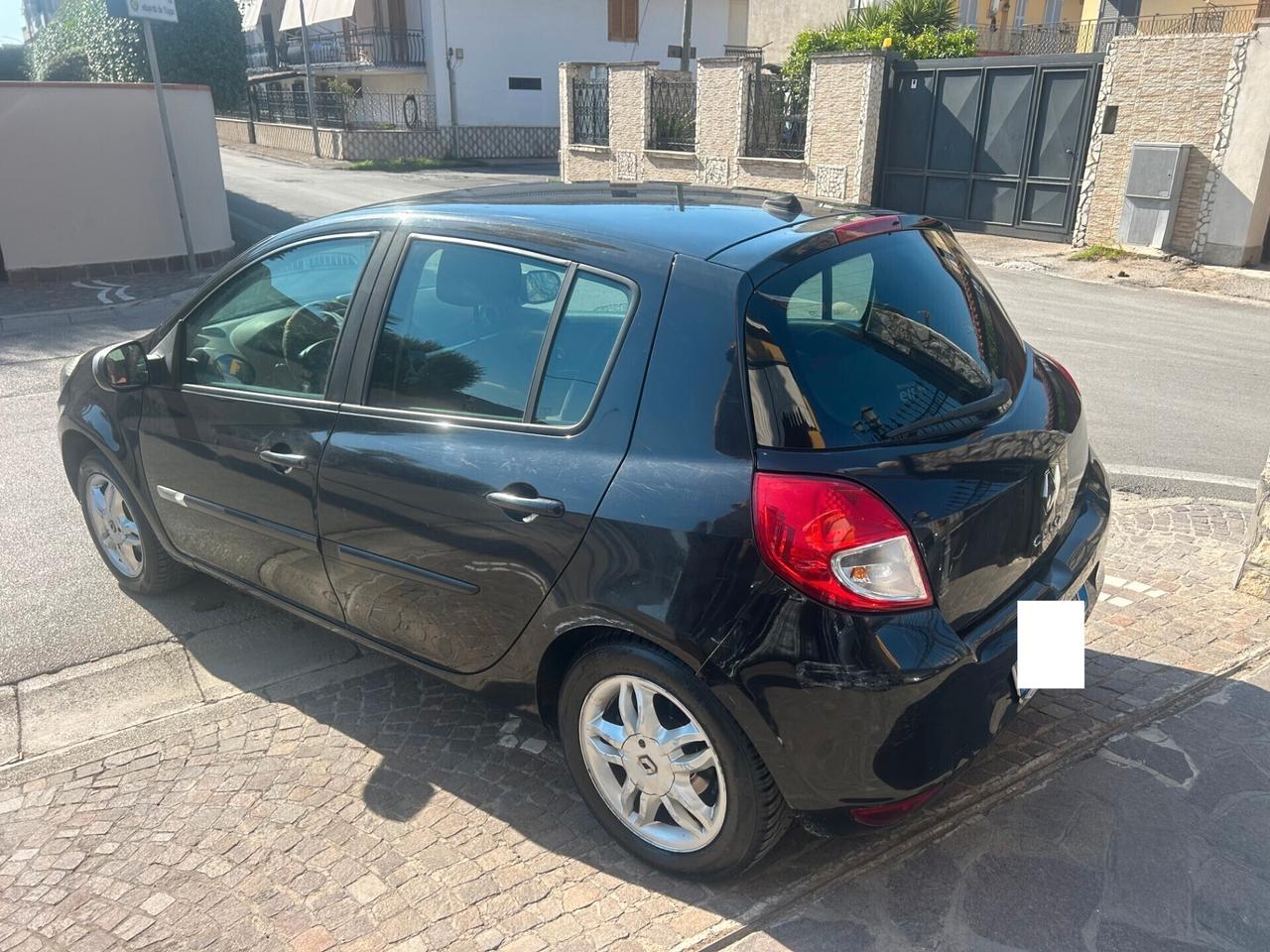 Renault Clio 1.2 16V 5 porte GPL Dynamique