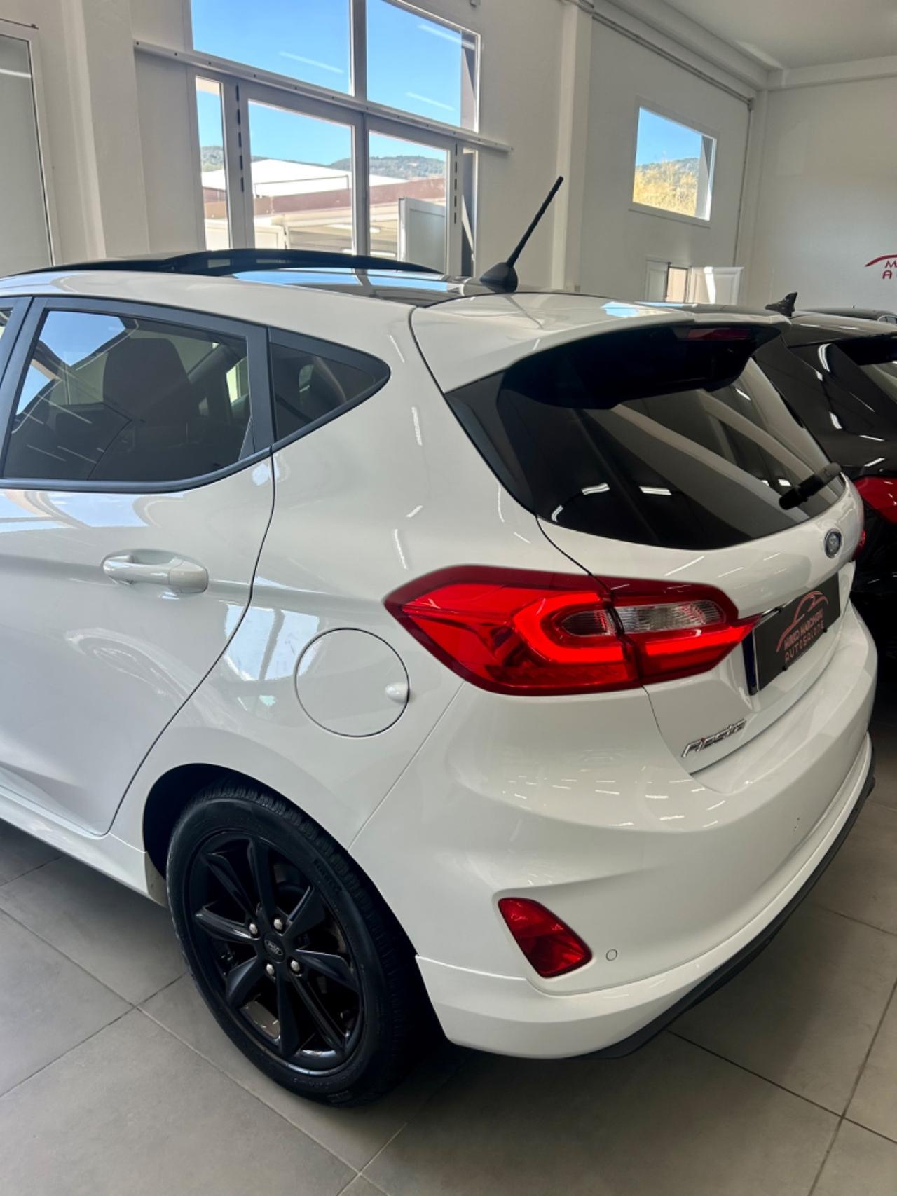 Ford Fiesta 1.5 ST-Line TETTO APRIBILE finanziabile