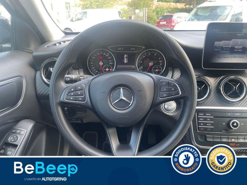 Mercedes-Benz GLA 180 BUSINESS