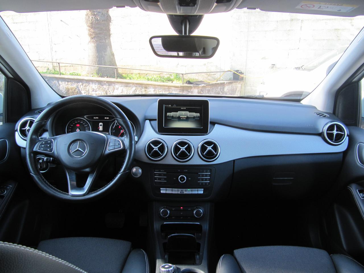 Mercedes-benz B 200 d Automatic Premium
