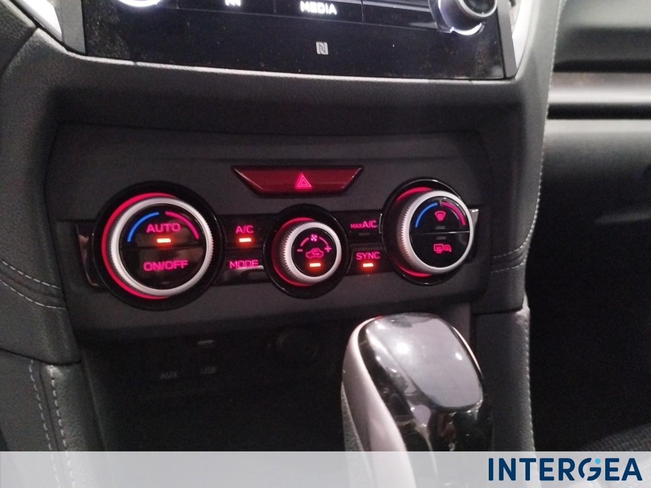 SUBARU Impreza 1.6i Style navi lineartronic