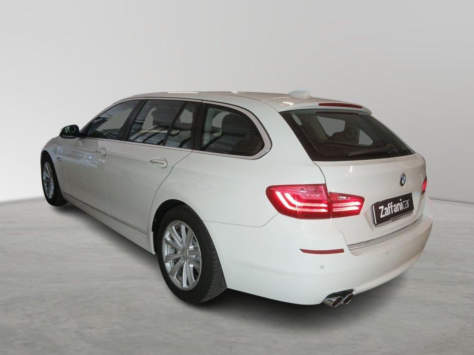 BMW Serie 5 (F10/11) - 520d Touring Luxury