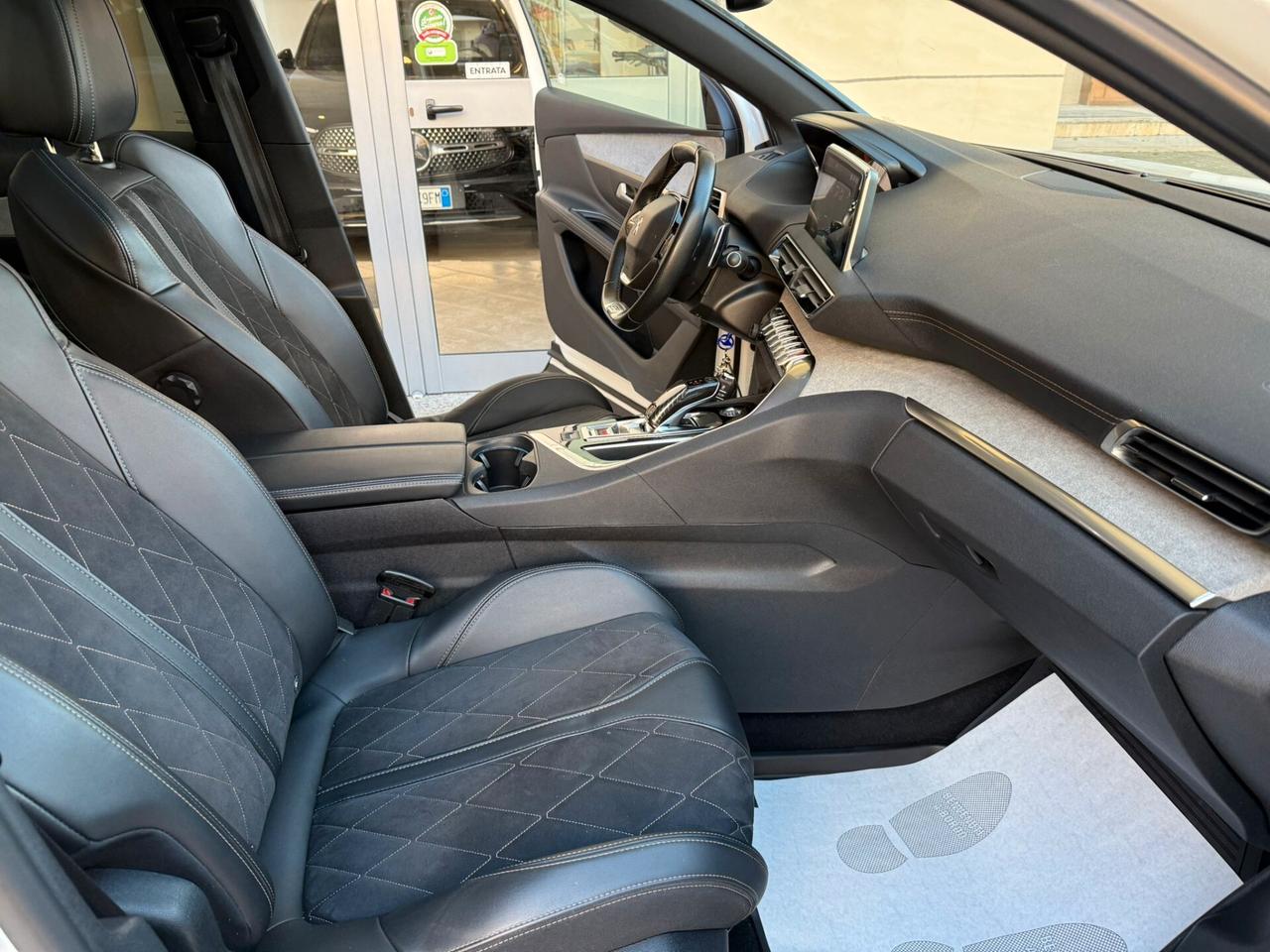 Peugeot 3008 2.0 bluehdi GT s&s 180cv eat8