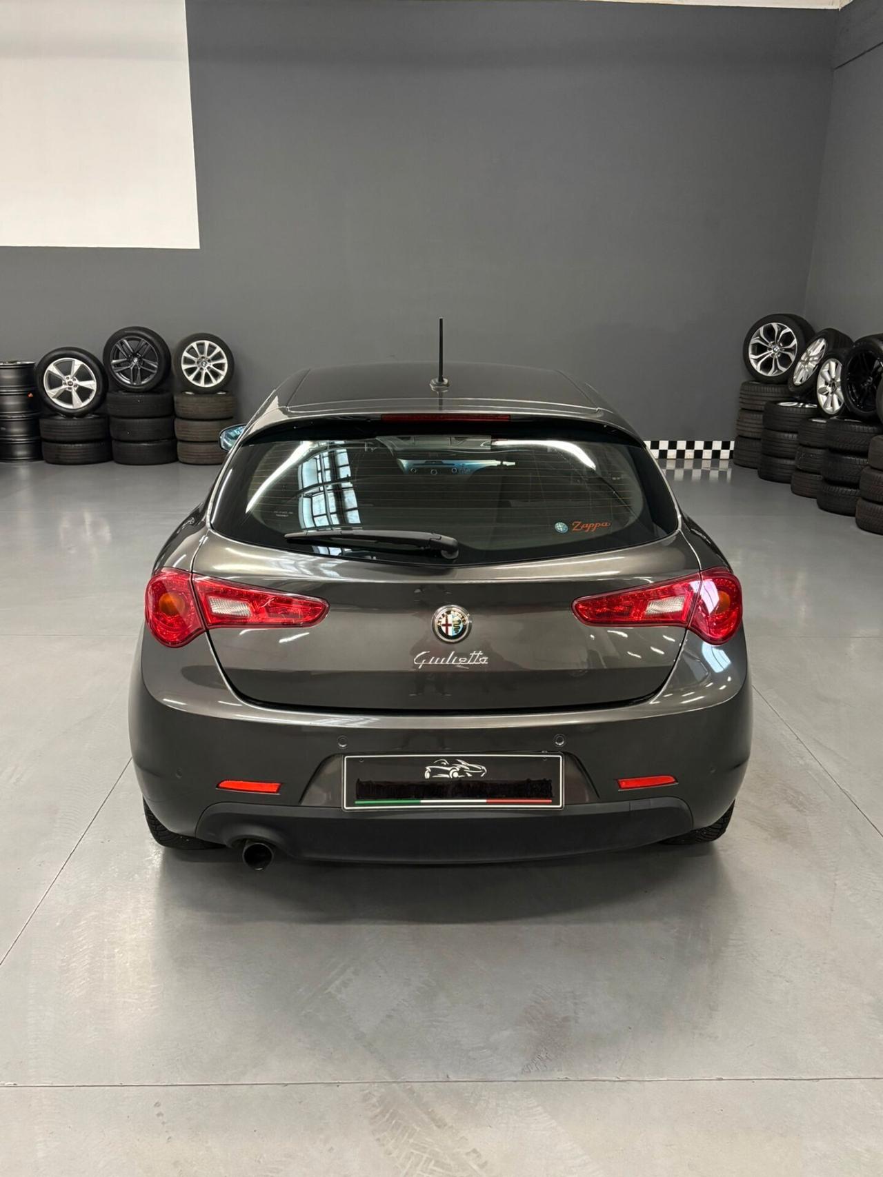 Alfa Romeo Giulietta 1.4 Turbo MultiAir Distinctive