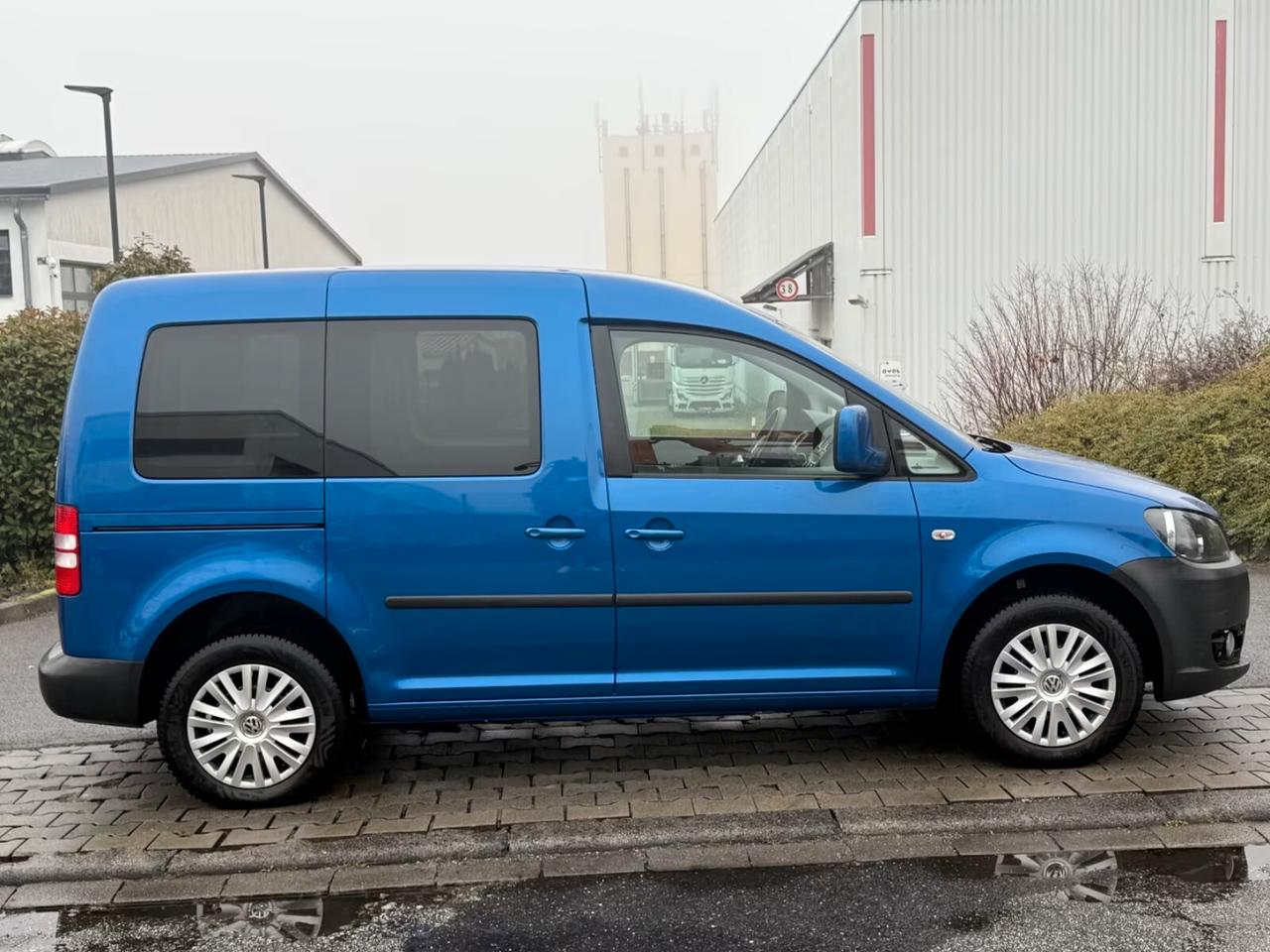 Volkswagen Caddy 1.6 TDI 75 CV 5p. 5POSTI Trendline