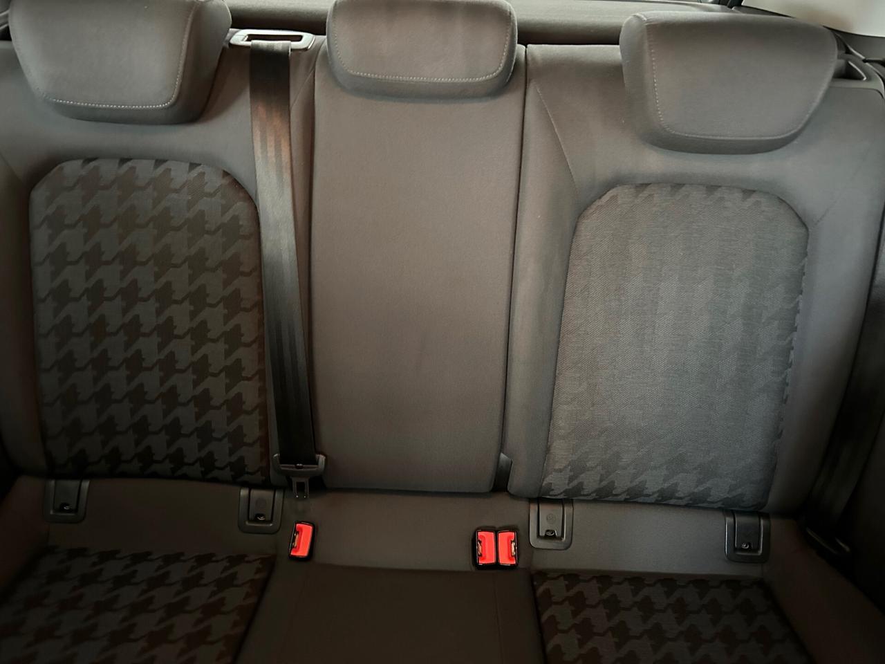 Audi A3 Sportback 1.6 TDI 110cv ADMIRED S-TRONIC E6