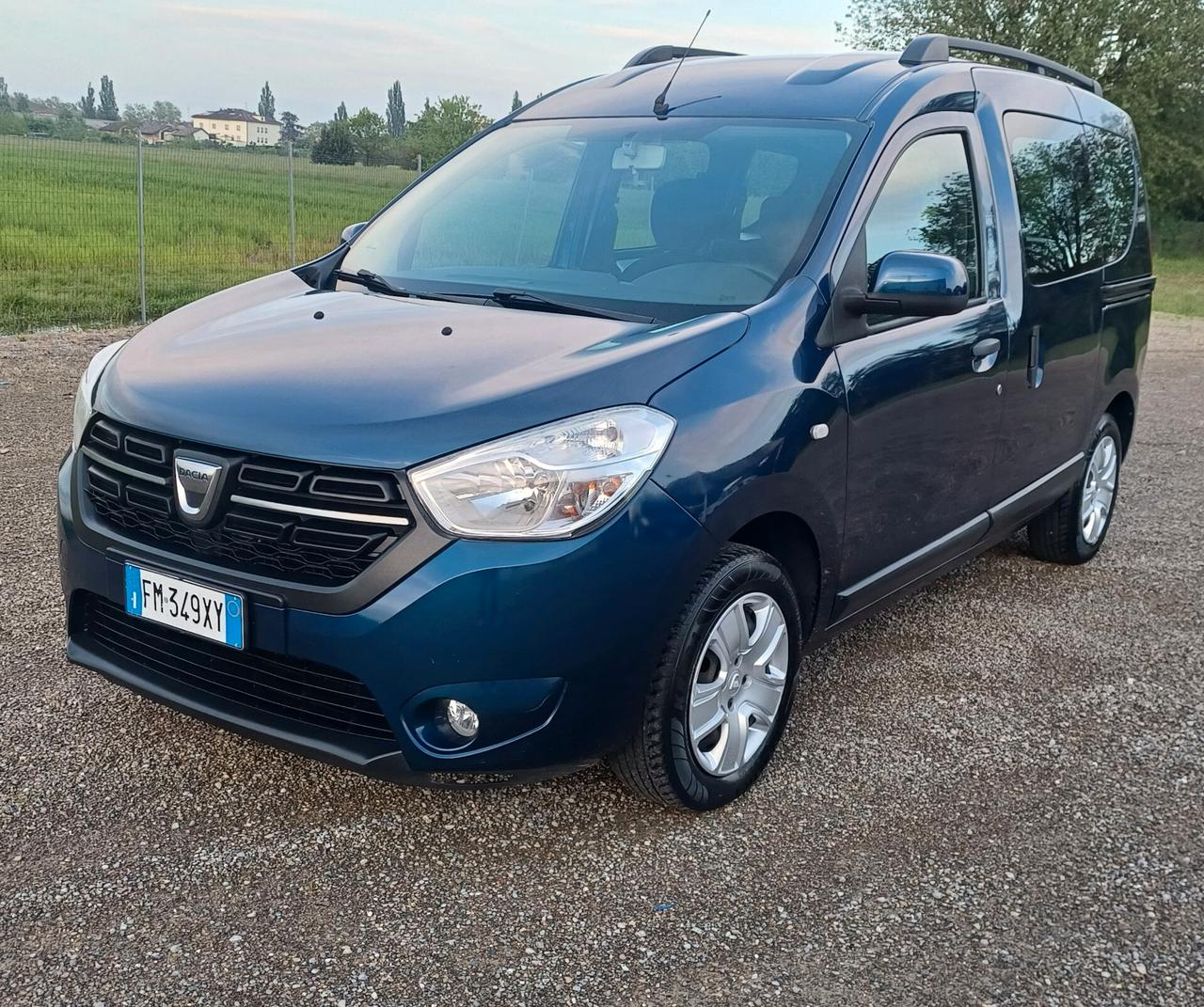 Dacia Dokker 1.6 8V 100CV Start&Stop GPL Lauréate