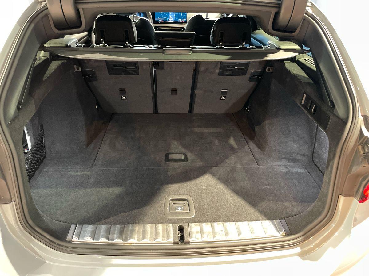 BMW Serie 3 G21 2022 Touring - 320d Touring mhev 48V xdrive MSport Pro auto