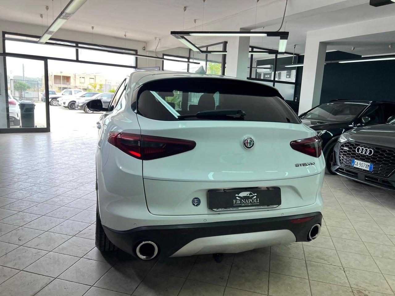 Alfa Romeo Stelvio 2.2 Turbodiesel 180 CV AT8 Q4 Executive