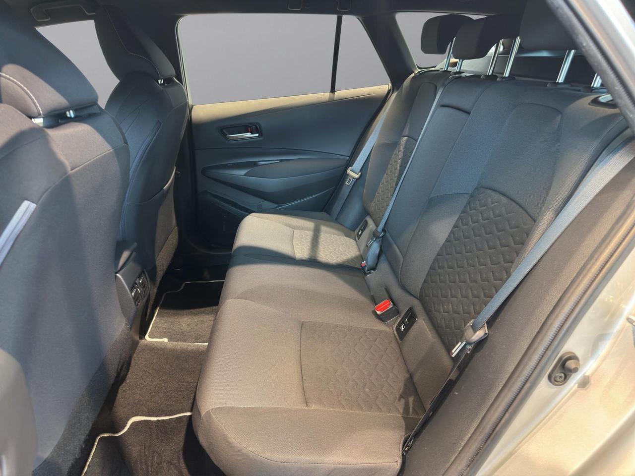 Toyota Corolla Touring Sports 2.0h Business cvt