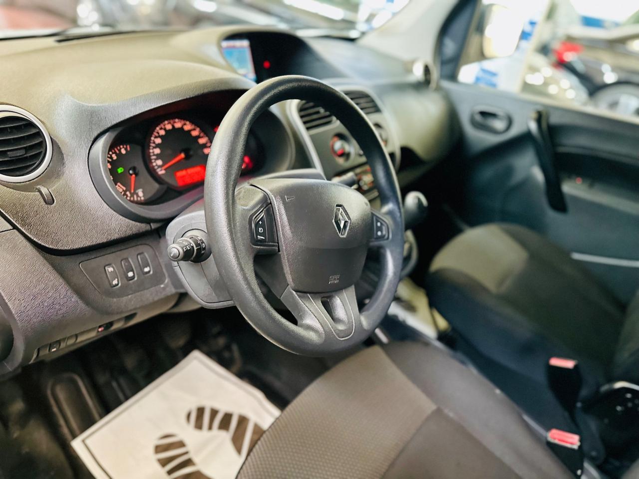 Renault Kangoo KANGOO /2019/pari al nuovo kmcertif