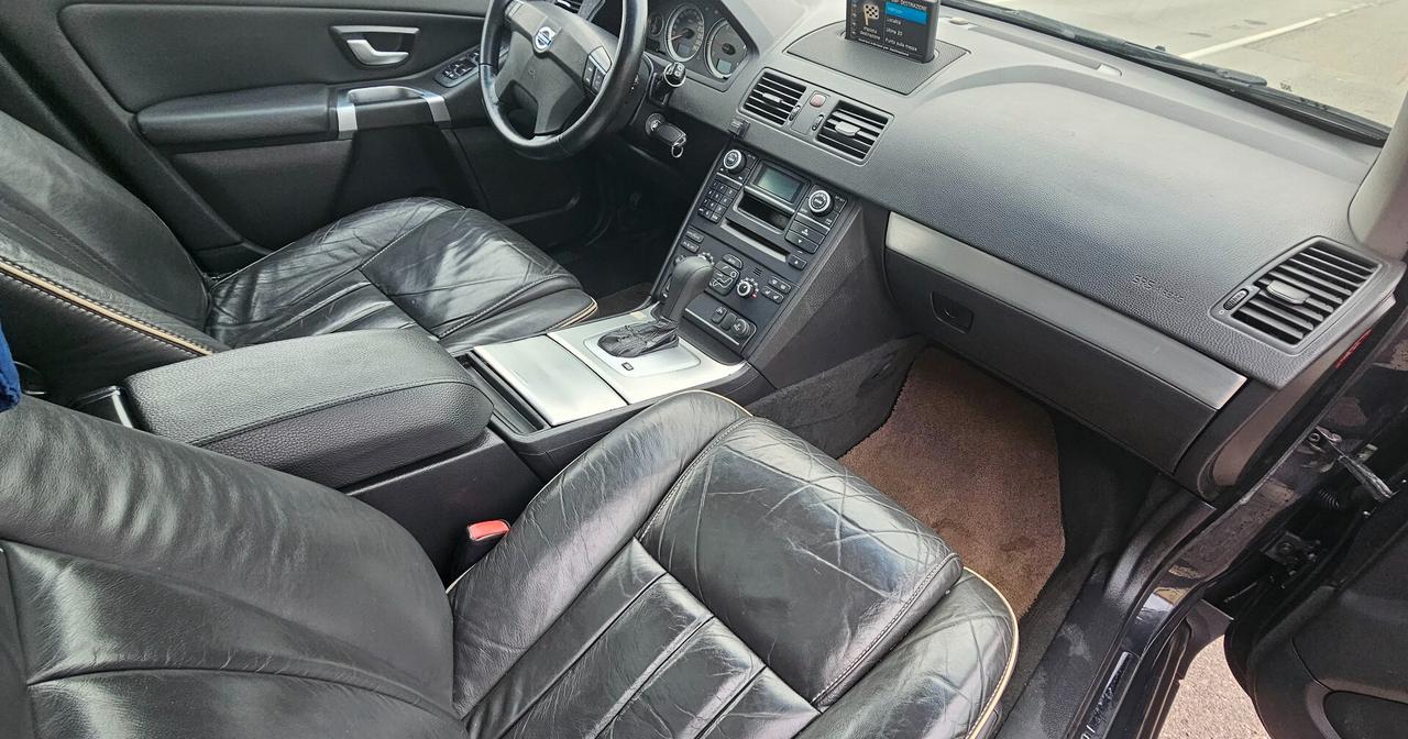 Volvo XC90 D5 AWD Geartronic Executive 7 POSTI