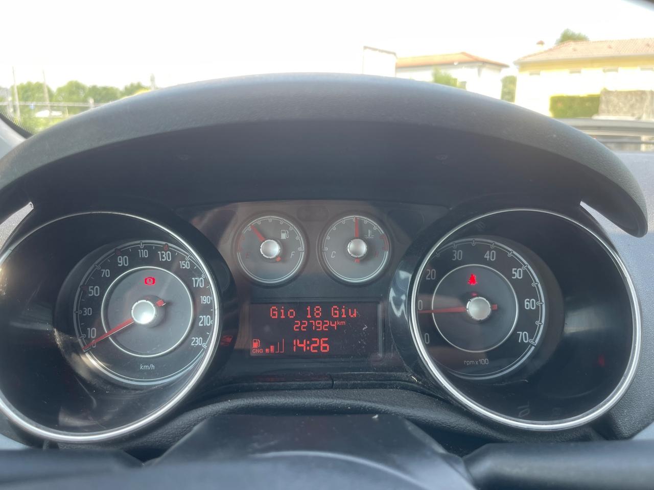 Fiat Punto Evo 1.4 5 porte Emotion Natural Power