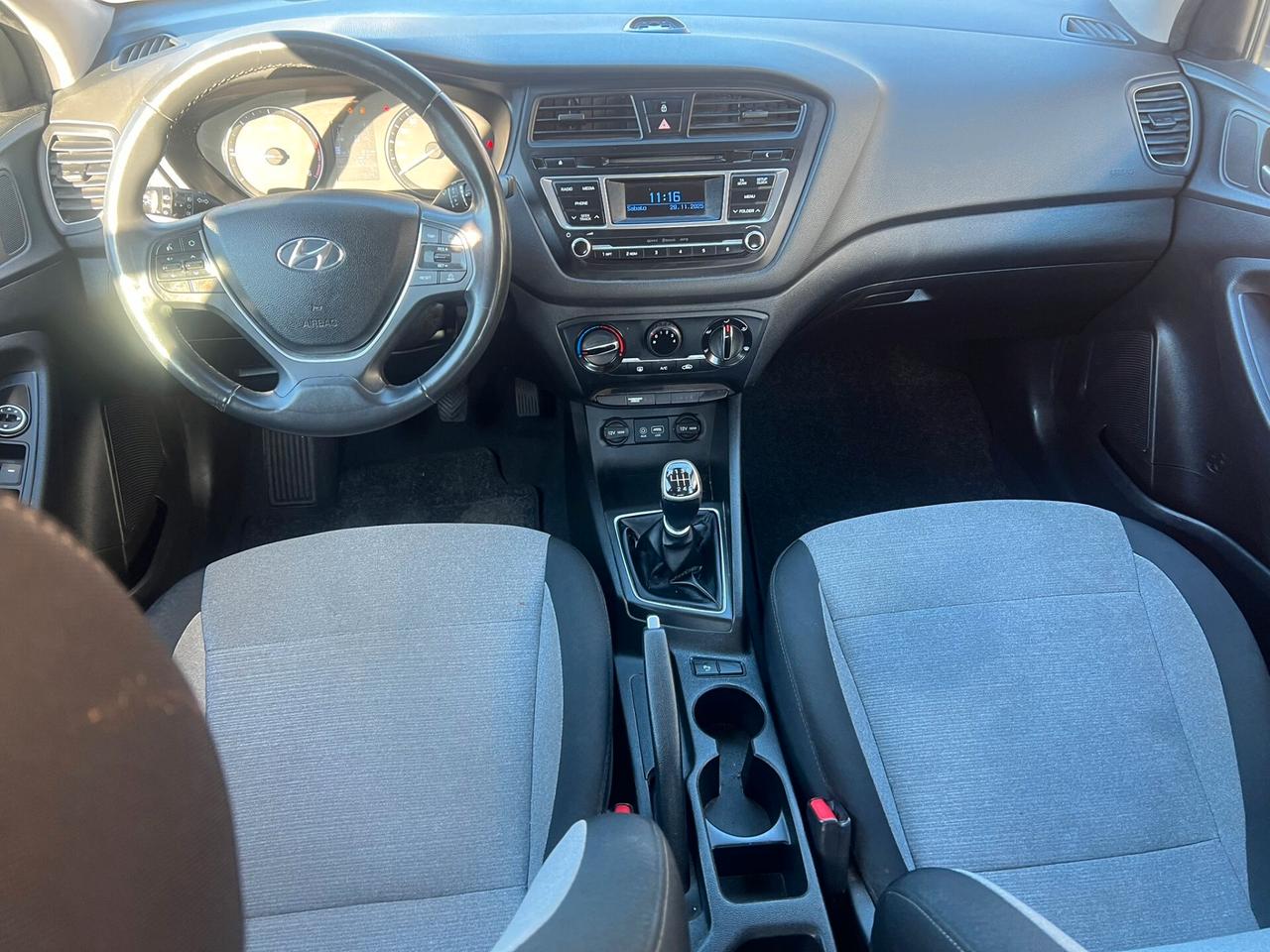 Hyundai i20 1.1 CRDi 12V 5 porte Comfort *NEOPATENTATI