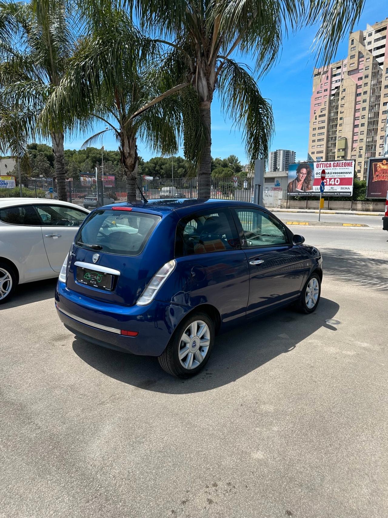 LANCIA YPSILON 1.2 BENZINA 2008 OK NEOPATENTATI