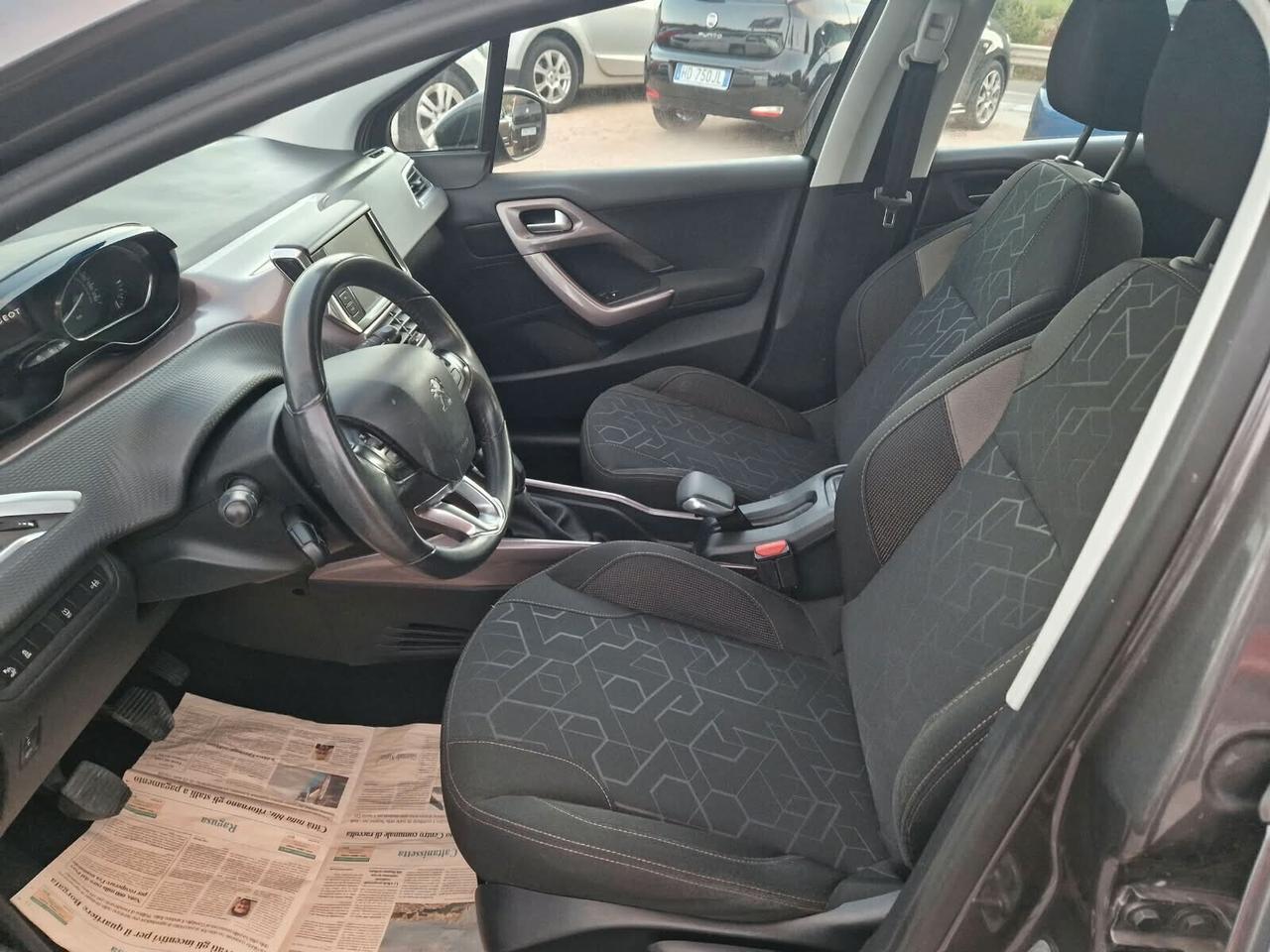 Peugeot 2008 PureTech 82 S&S Allure