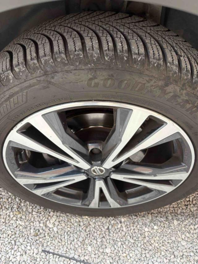 NISSAN Qashqai 1.6 dCi 2WD N-Connecta xtronic AUT