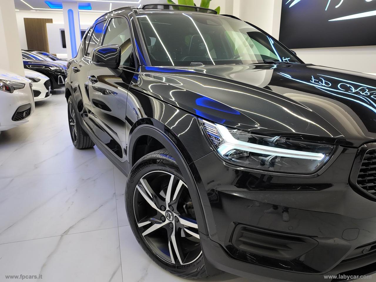 VOLVO XC40 D3 Geartronic R-design TETTO APRIBILE