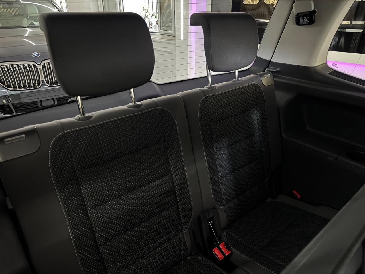 Volkswagen Touran 7 POSTI 1.6 TDI Comfortline Full Opt