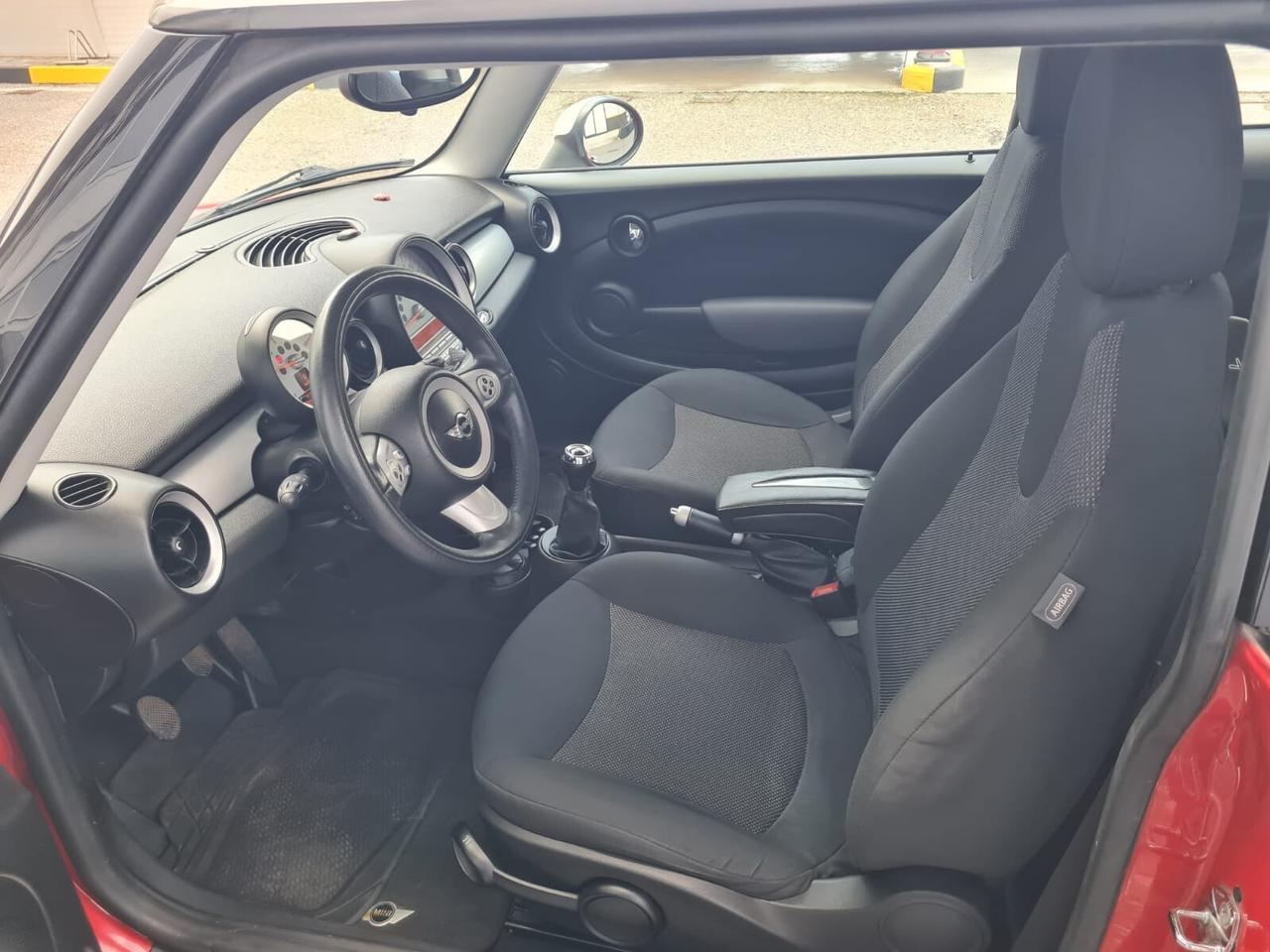 Mini 1.6 16V Cooper D