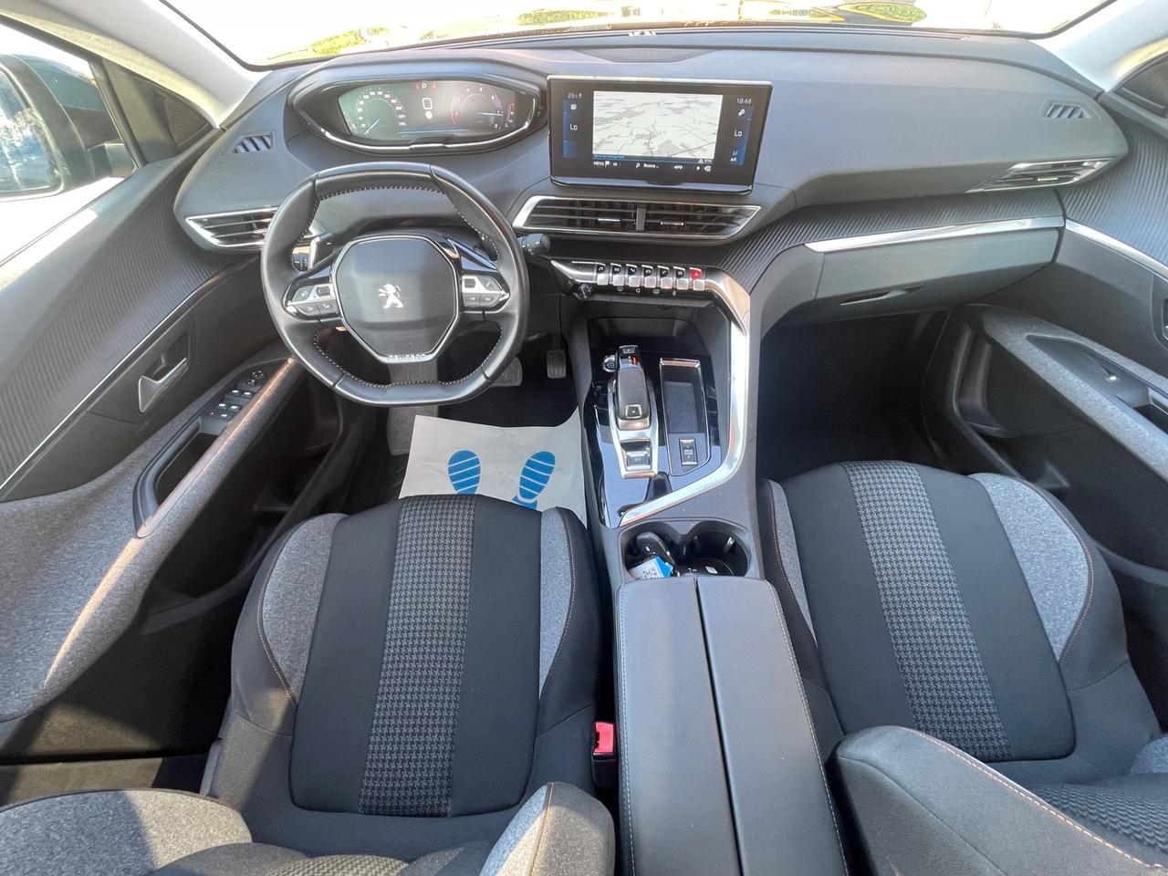 Peugeot 3008 BlueHDi 130 S&S EAT8 Active Pack