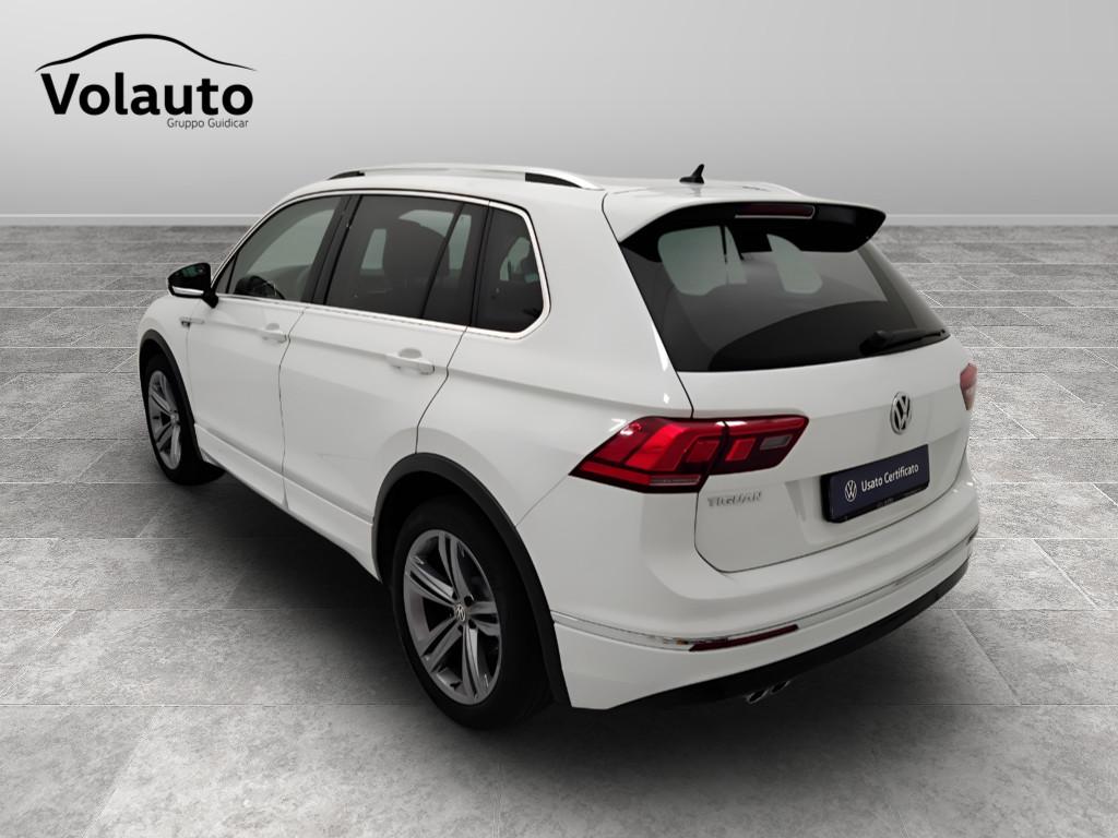 VOLKSWAGEN Tiguan II 2016 - Tiguan 1.5 tsi R-LINE 130cv