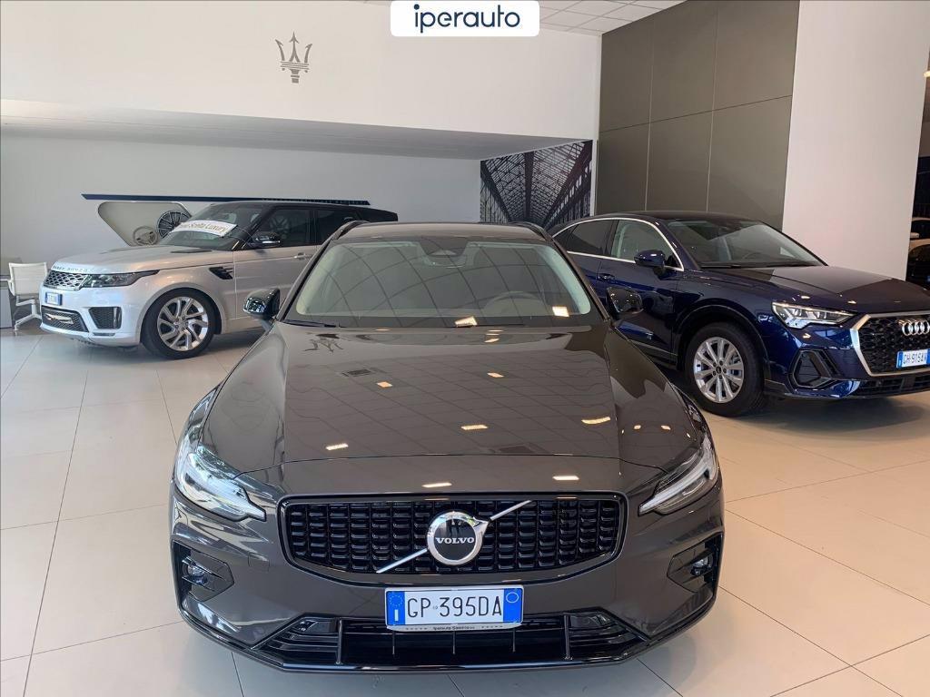 VOLVO V60 2.0 b4 plus dark auto del 2023