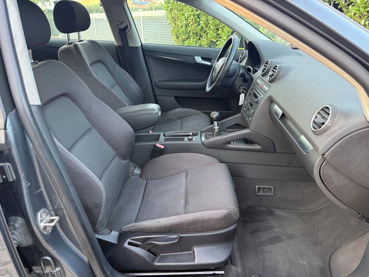 Audi A3 SPB 1.9 TDI 105CV Neopatentati