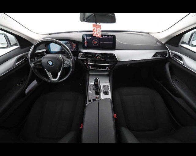 BMW 520 d 48V Touring Business