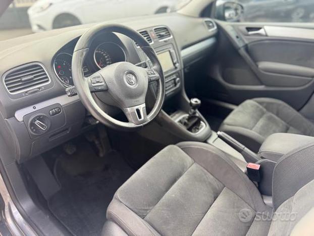 VOLKSWAGEN Golf 1.6 TDI DPF 5p. Highline