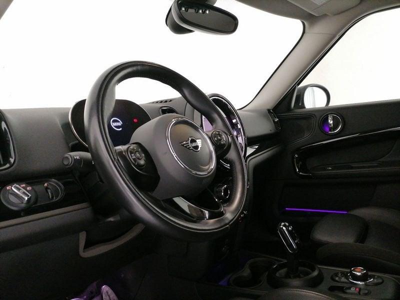 MINI Countryman Mini 2.0 Cooper D Essential auto