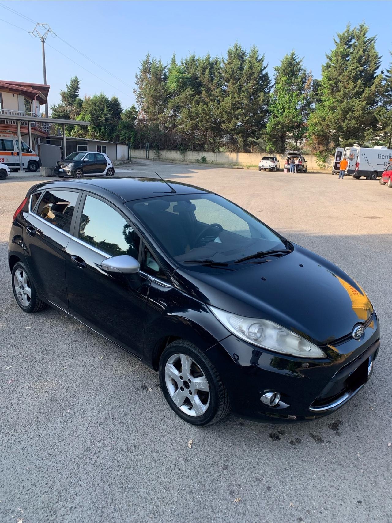 Ford Fiesta 1.4 TDCi 5p. Titanium