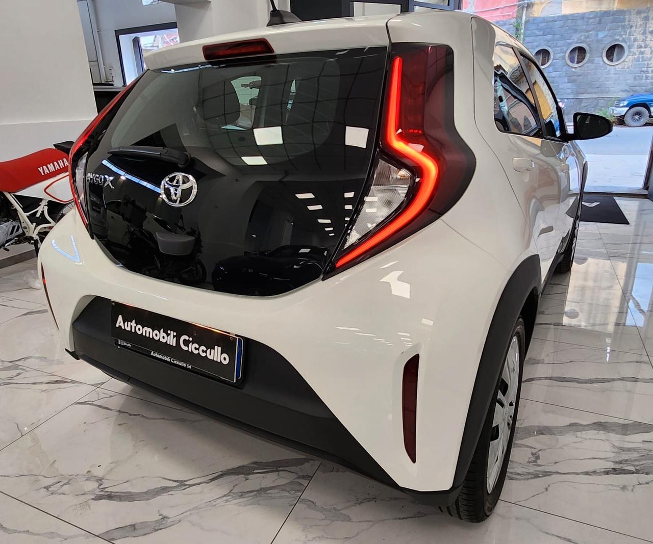 Toyota Aygo X 1.0 VVT-i 72 CV 5 porte Lounge Air