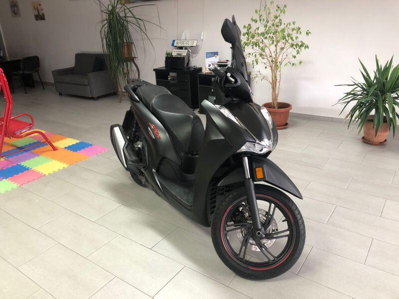 Honda SH 350 Sport 2023