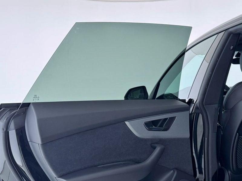 Audi Q8 Q8 SUV TDI quattro 210 kW tiptronic S line edition