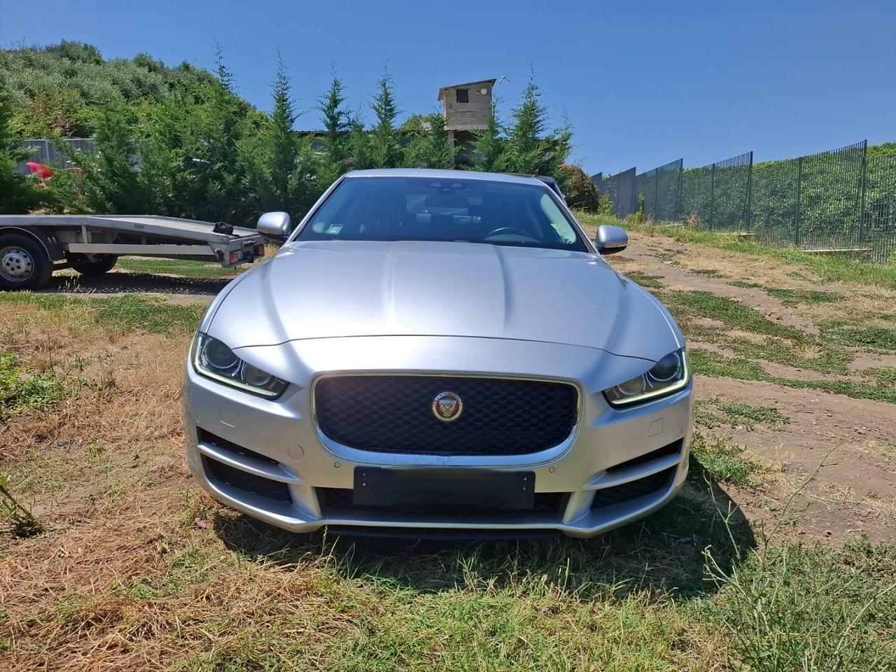 JAGUAR XE 2.0 D TURBO SINISTRATA MARCIANTE