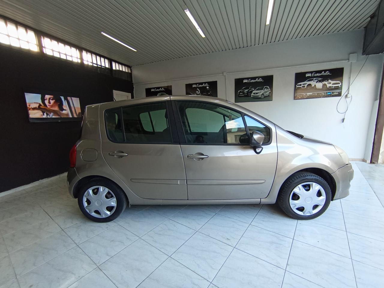 Renault Modus 1.2 benzina 2009 CON GARANZIA