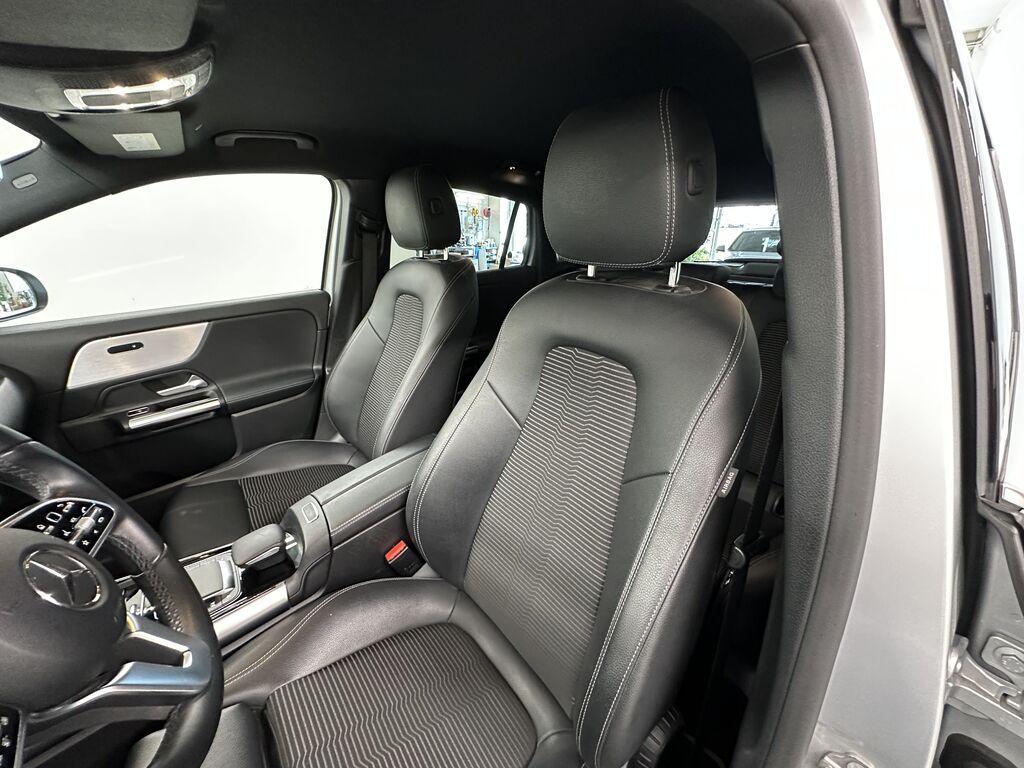 Mercedes GLA 200 200 D Business 8G-DCT