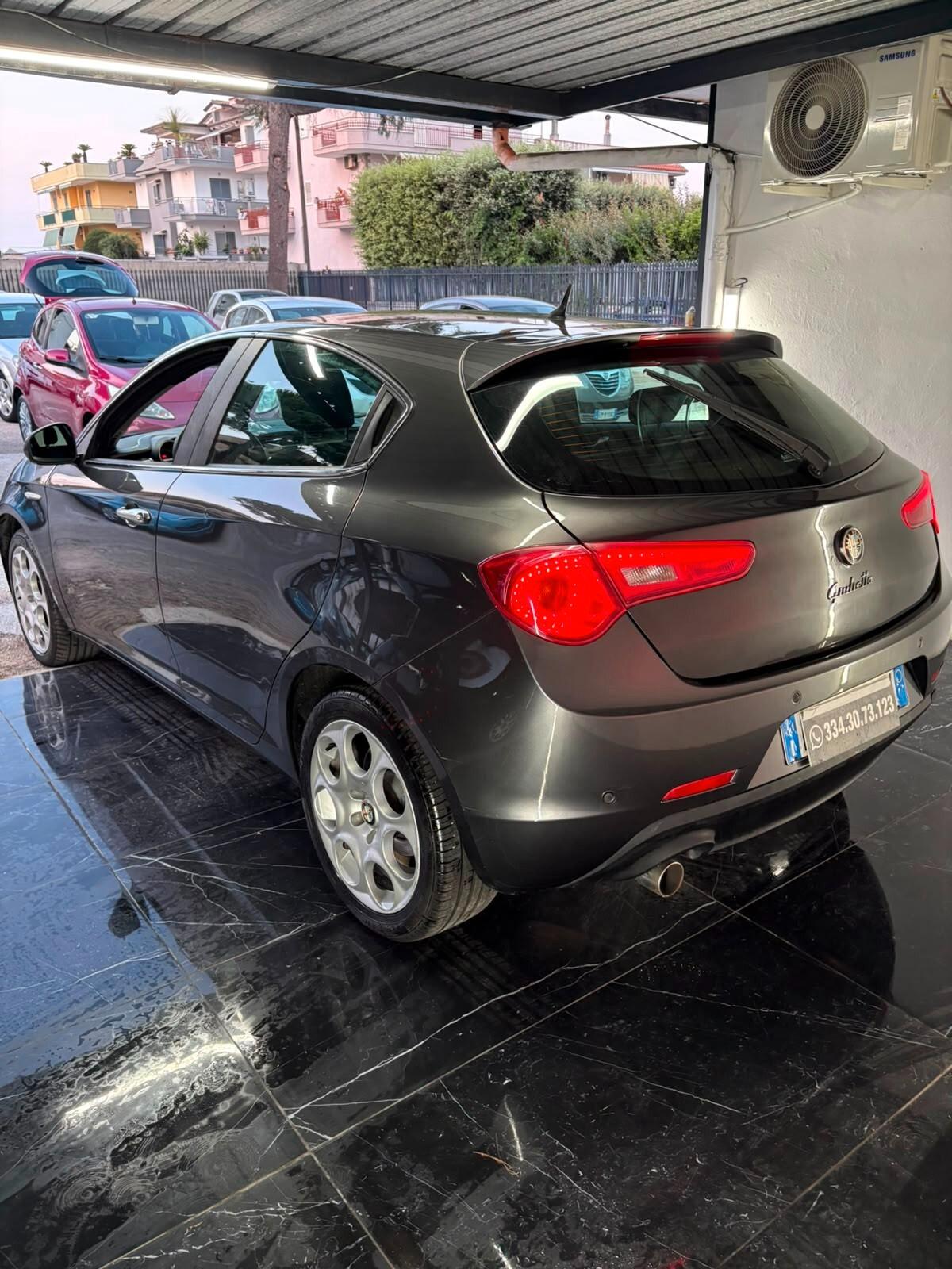 Alfa Romeo Giulietta 1.4 turbo distinctive