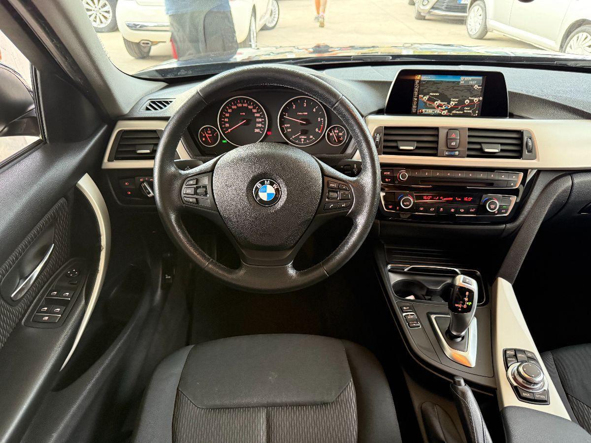 BMW - Serie 3 Touring 318d Touring Business Advantage auto
