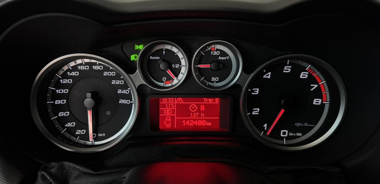 Alfa Romeo MiTo 1.4cc 78cv Sensori di parcheggio Bluetooth OK Neopatentati