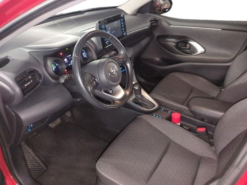 Toyota Yaris Hybrid Trend MY21