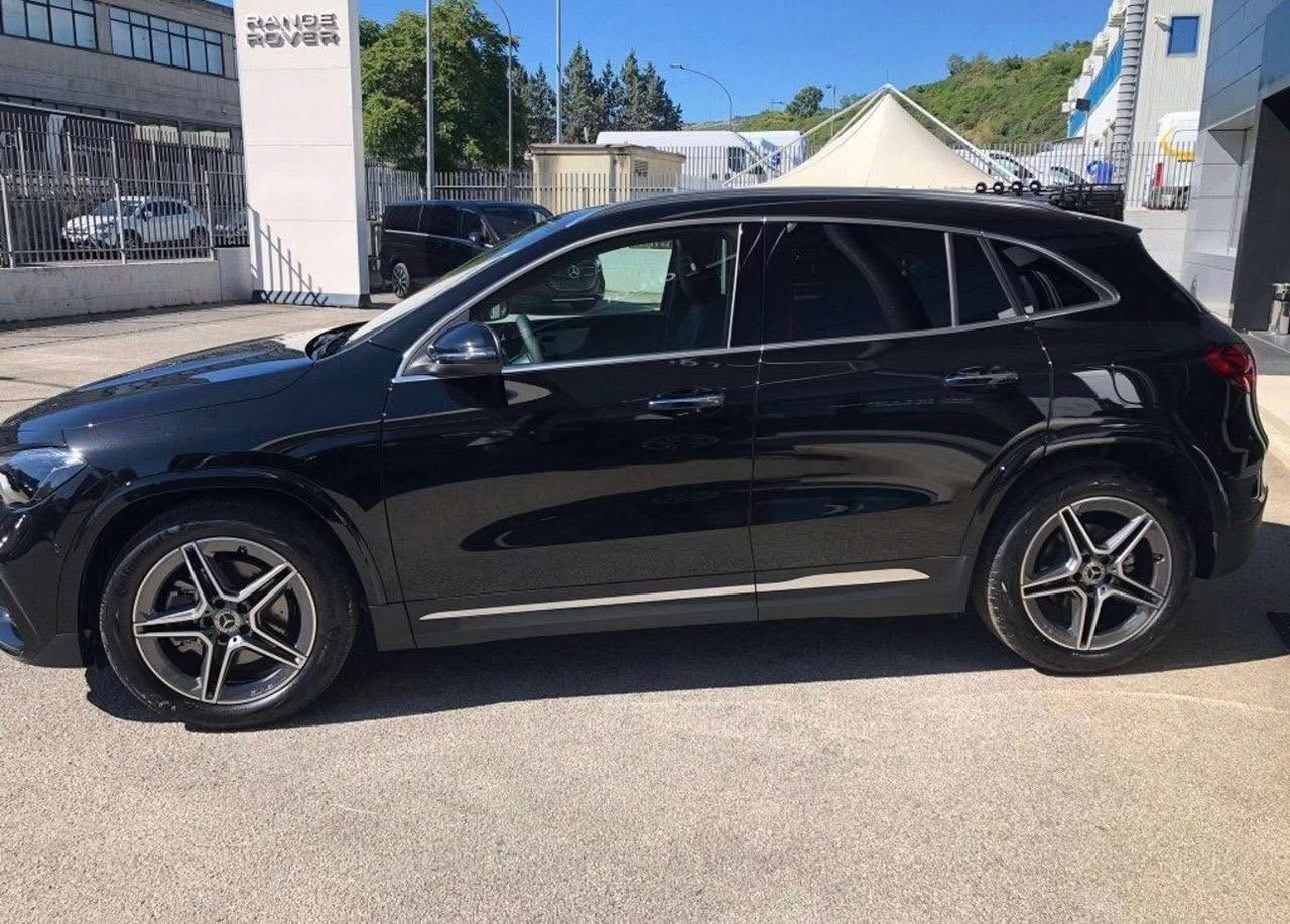 Mercedes-benz GLA 180 GLA 180 D AMG AUTOMATICO AUTO A NOLEGGIO