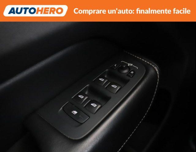 VOLVO XC60 D4 AWD Geartronic R-design