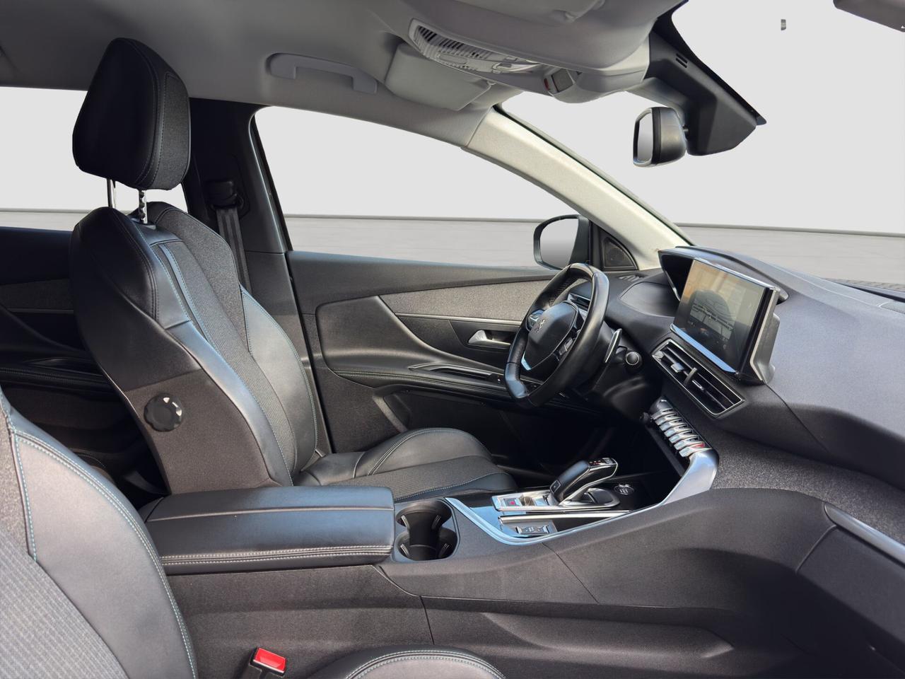 Peugeot 3008 1.5 bluehdi 130cv Allure Pack 2022