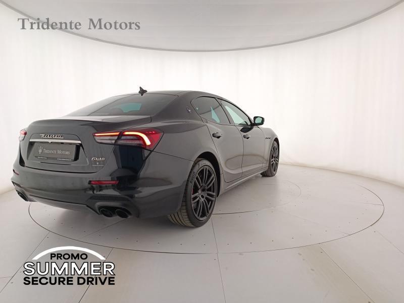 Maserati Ghibli 2.0 Hybrid MHEV Gransport RWD Auto