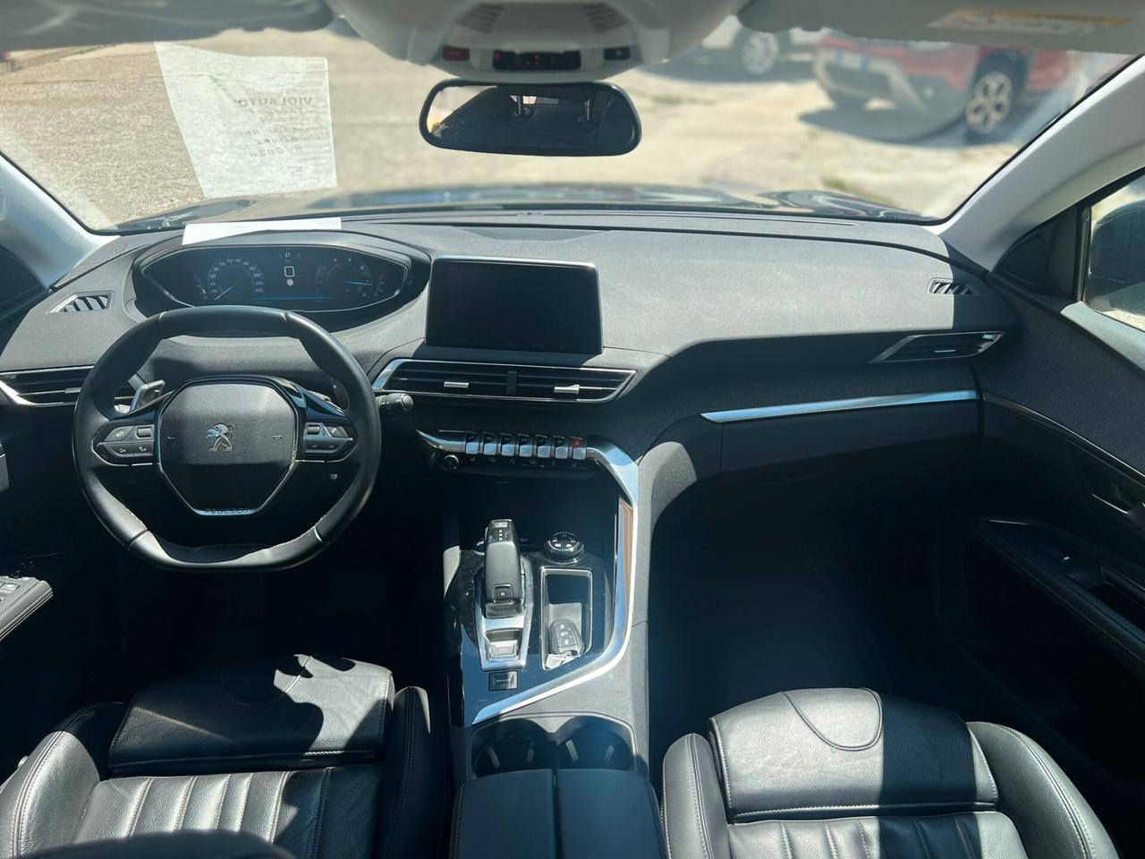 Peugeot 3008 BlueHDi 130 S&S Allure