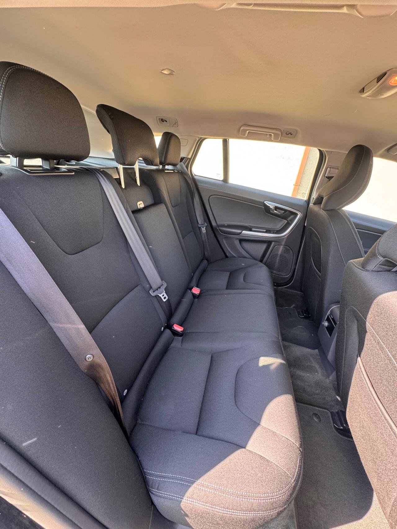 Volvo V60 D3 Geartronic Summum